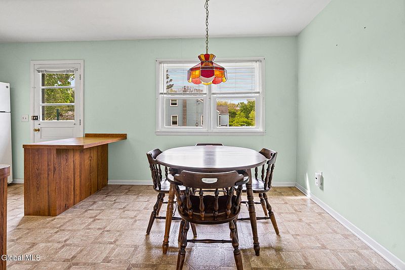 3rd image of 28 Corliss Avenue