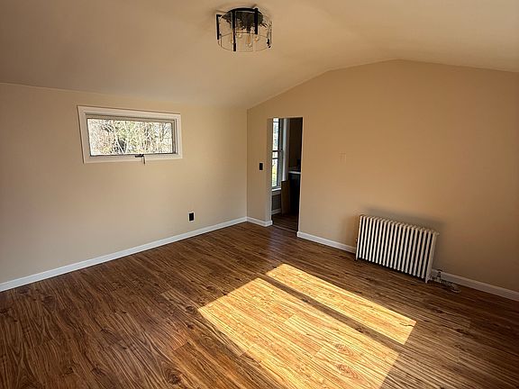 3rd image of 162 Park St