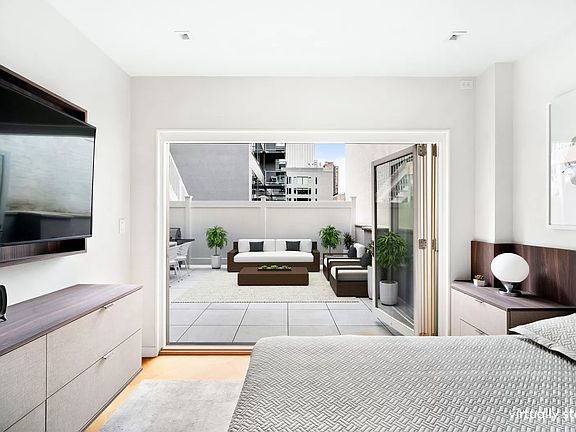5th image of 805 9th Ave APT 2