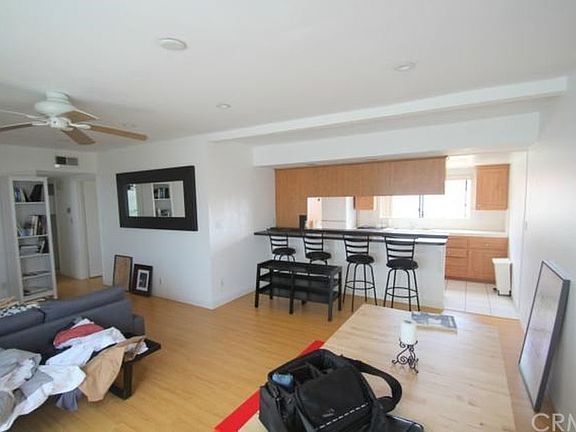 4th image of 3812 The Strand APT 4