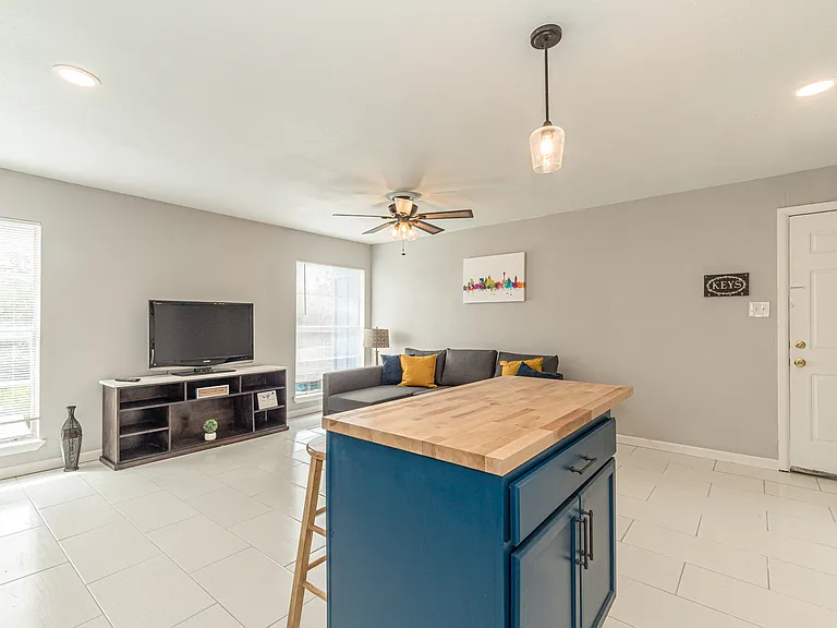 346 Natalen Ave #3VERY — Photo 4