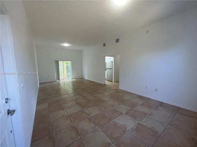 3421 SW 25th St — Photo 12