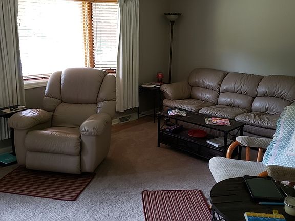 4th image of 45 Lake Thunderbird Dr