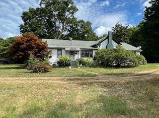 1697 Old Lost Mountain Rd, Powder Springs, GA 30127