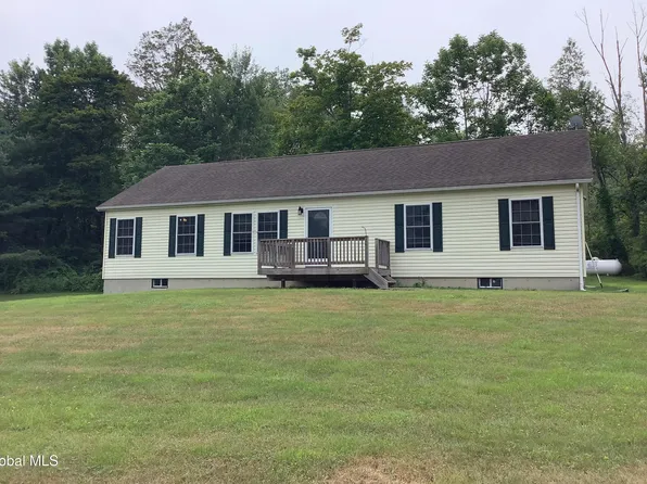 998 Black River Road, Petersburgh, NY 12138