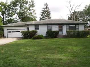 2912 Byron Center Ave SW, Wyoming, MI 49519