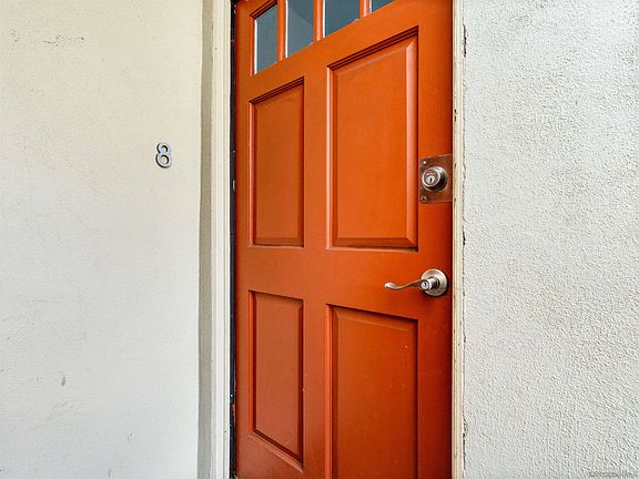 5th image of 4057 Brant St APT 8