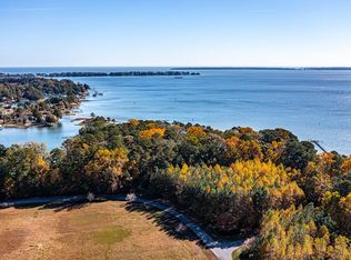 45-13 Bland Point Rd, Deltaville, VA 23043