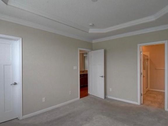 5th image of 8440 Highland St