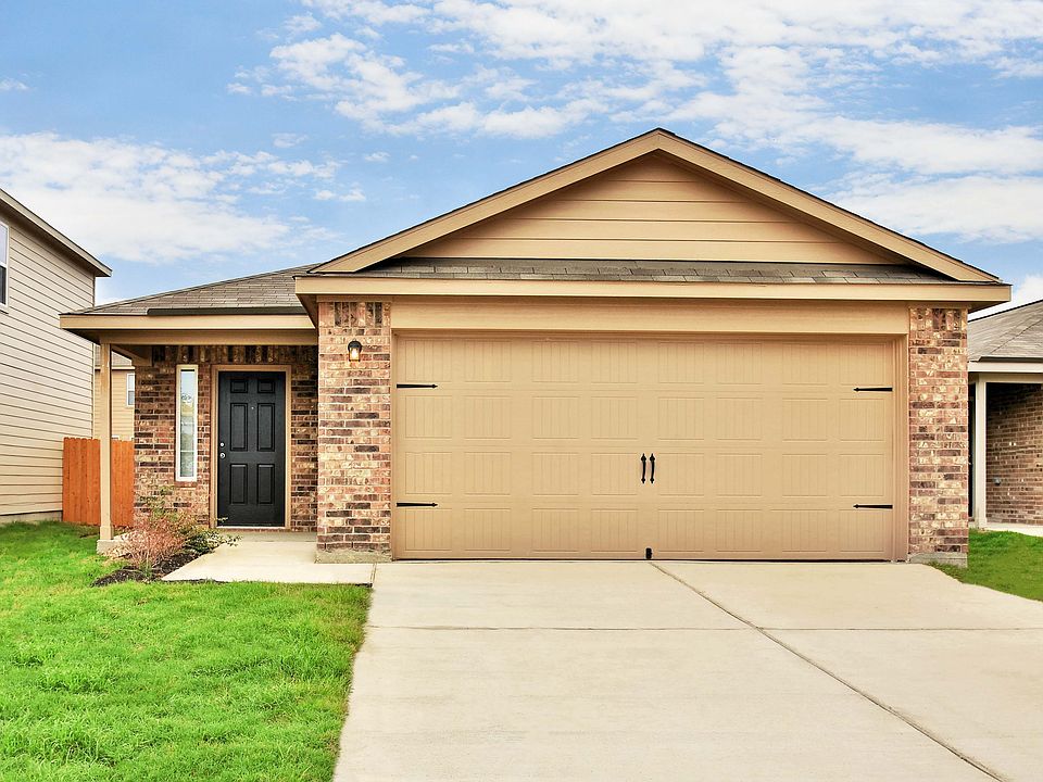 Charming one-story home in the beautiful community, Bunton Creek Village.