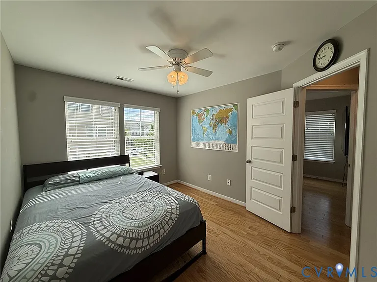 8049 Ellendale Dr — Photo 26