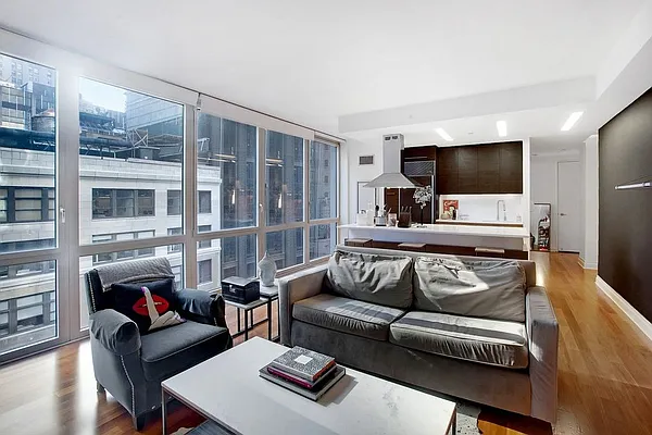 Rented by Arvik Group Real Estate | media 7