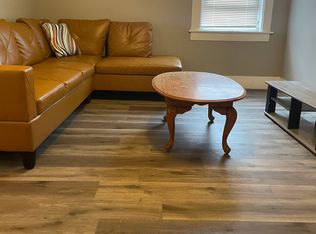 114 N Whitney St #2, Amherst, MA 01002