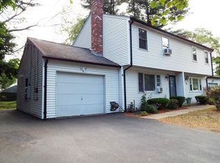 7 Buena Vista Dr, Franklin, MA 02038