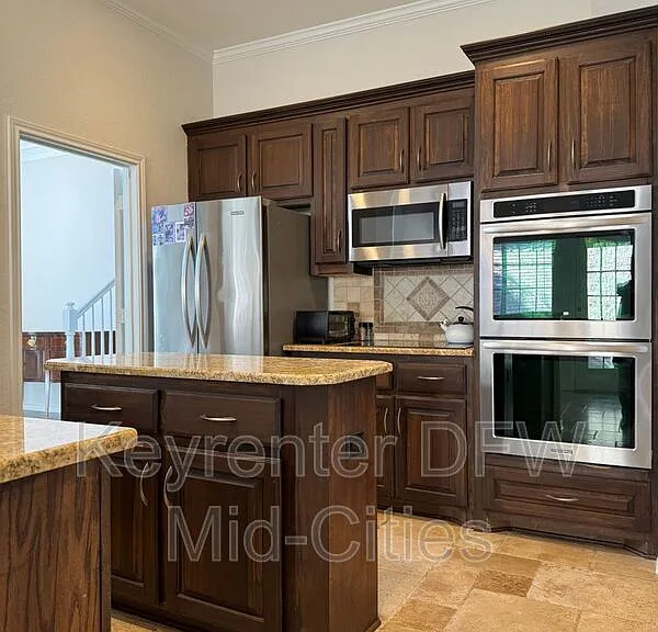 6213 Park Meadow Ln — Photo 8