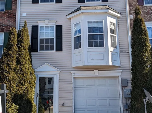 753 Monet Dr, Hagerstown, MD 21740
