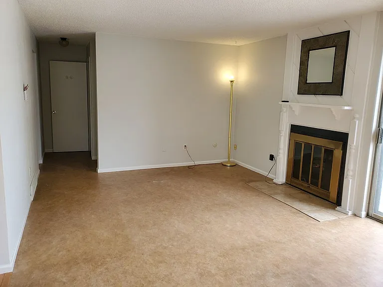 11891 Monroe Way — Photo 7