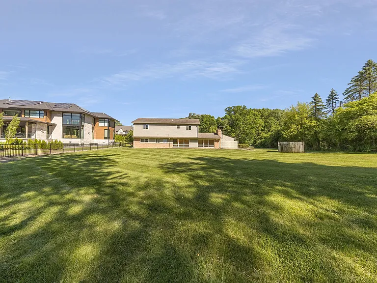 6096 Darramoor Rd — Photo 48