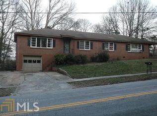 2822 Sylvan Rd, East Pt, GA 30344