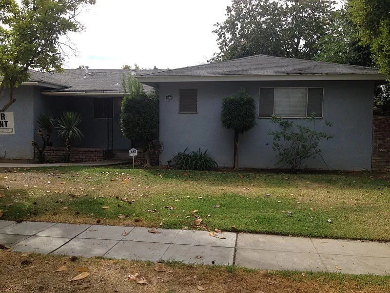 2926 E Indianapolis Ave photo 1