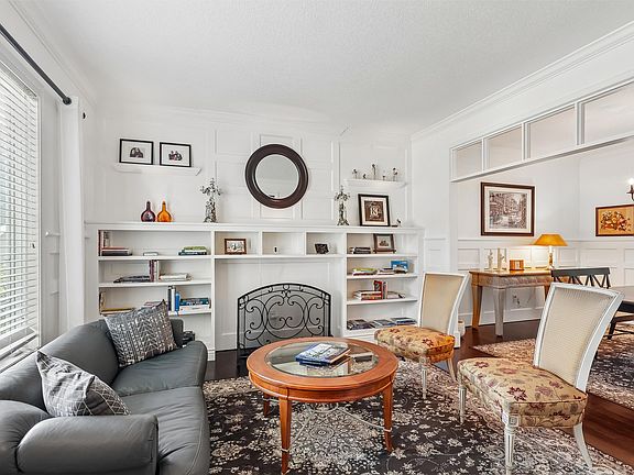 3rd image of 918 57th St