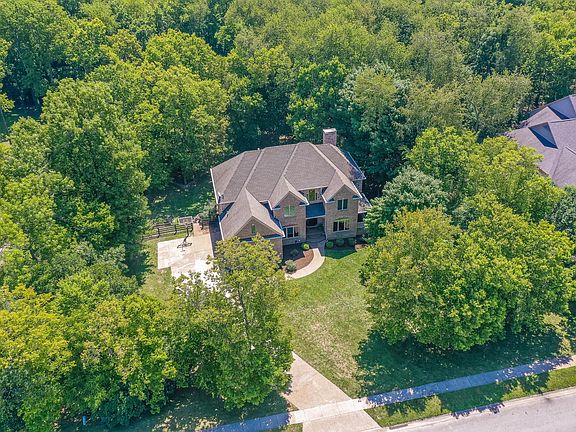4th image of 206 Deerfield Cir