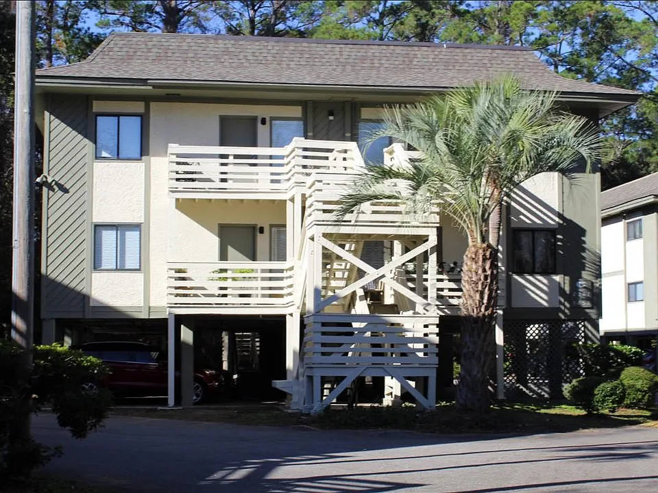 104 Cordillo Pkwy #B2