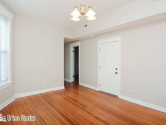 4th image of 2143 W Chicago Ave #3