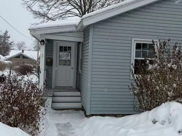 2 Salisbury St, Shrewsbury, MA 01545