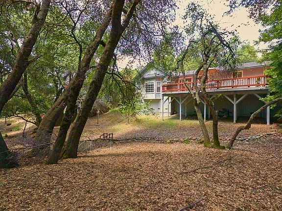 2nd image of 1434 Country Club Dr