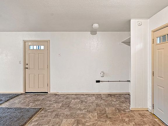 4th image of 117 Sheridan Rd #A