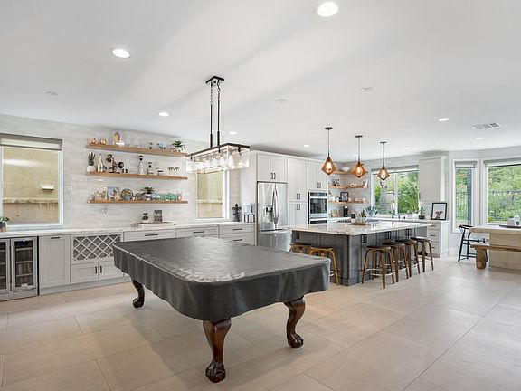 This a great home to entertain