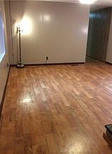 5th image of 15838 14th Ave NE