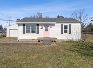 5831 Clark Rd, Bath, MI 48808