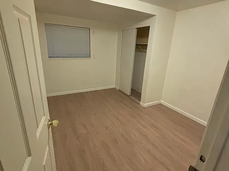 2127 45th Ave #1 — Photo 5