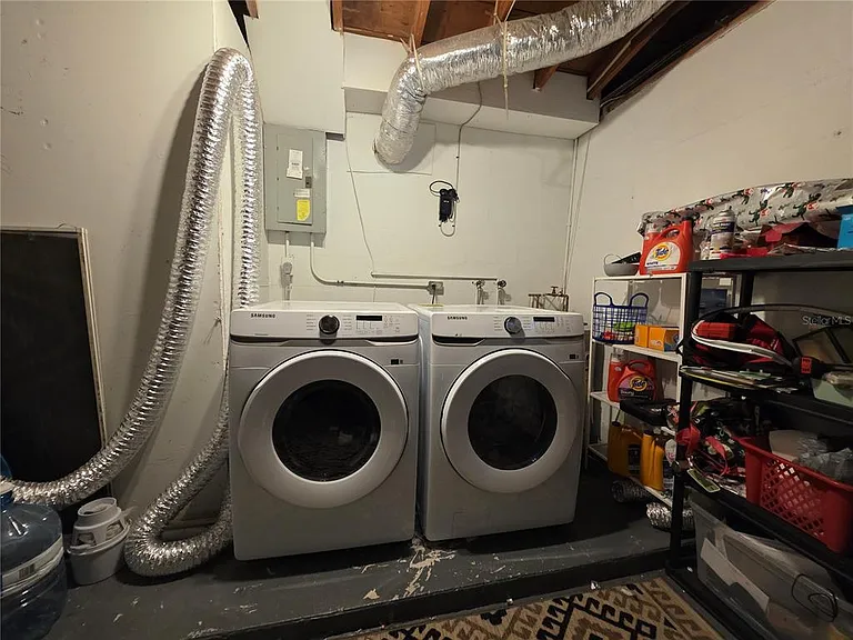 4823 Longwood Ave — Photo 28