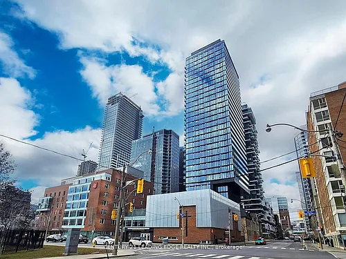 47 Mutual St #1203 Photo 1