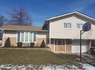 5426 149th St, Oak Forest, IL 60452