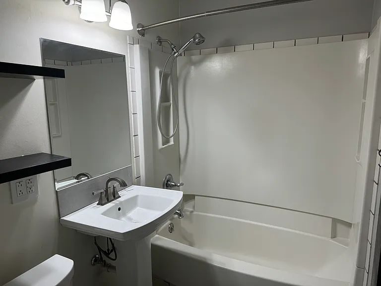 316 W Kirwin Ave — Photo 12