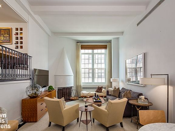 3rd image of 51 5th Ave APT 11C