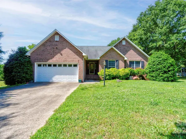 8 Charger Ct, Shelby, NC 28152
