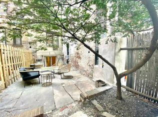 240 W 20th St #G, New York, NY 10011