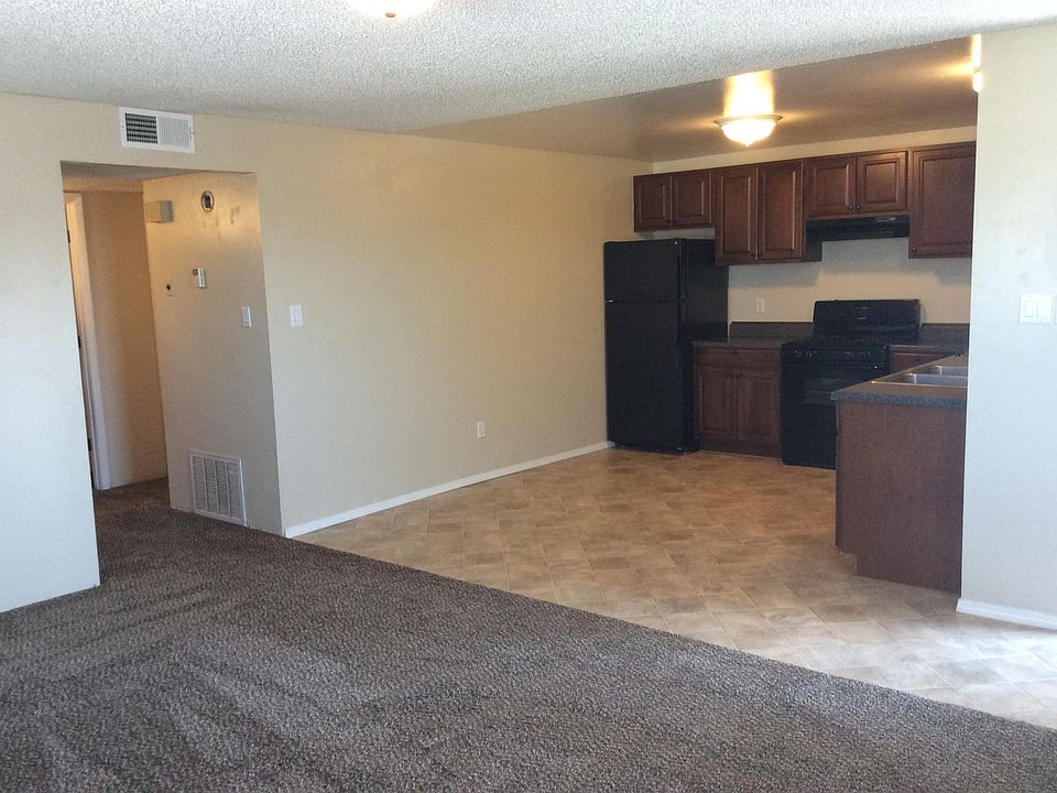1st image of 2200 N Tucker Ave APT 3