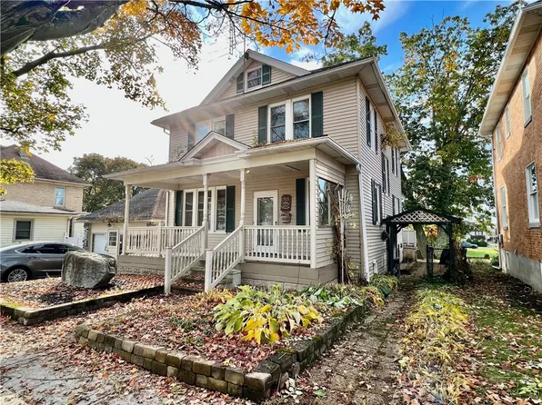 315 W Catherine St, Somerset, PA 15501