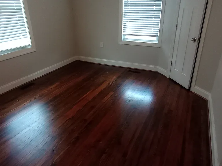 314 Spring St — Photo 10