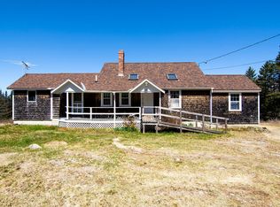 85 Circle Farm Lane, Blue Hill, ME 04614