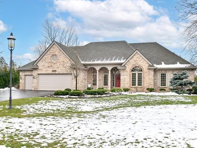 14255 Woodmount DRIVE, Brookfield, WI, 53005