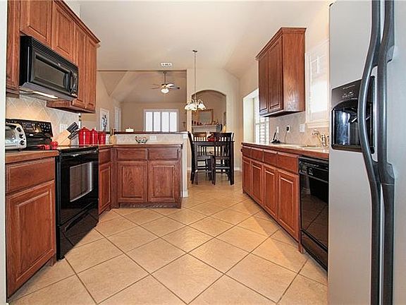 5th image of 1557 Elika Ct