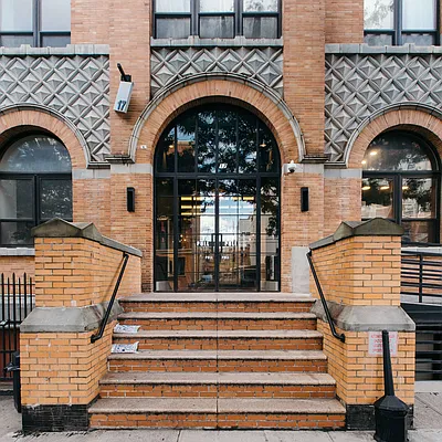 Rented by Nooklyn NYC LLC | media 25