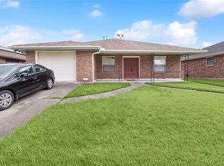 7131 E Renaissance Ct, New Orleans, LA 70128
